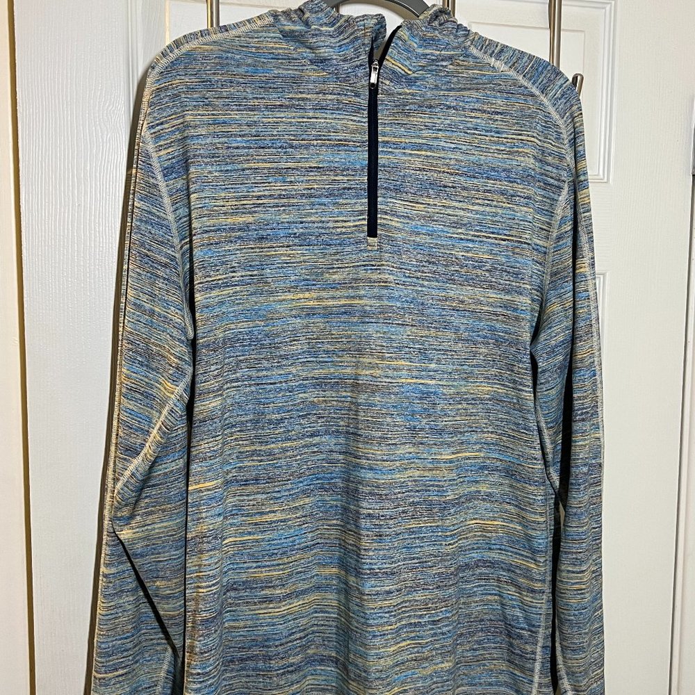 Lululemon Quarterzip w/ Hood